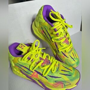 Puma Kids Sneakers in Neon Yellow and Purple